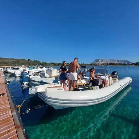 Mirto Beachside - 2br - Wi-fi - Ac - 100m From The - Bbq - Parking Nyaraló Budoni