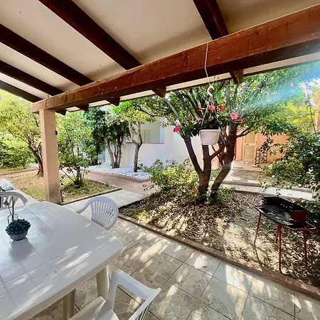 Mirto Beachside - 2br - Wi-fi - Ac - 100m From The - Bbq - Parking