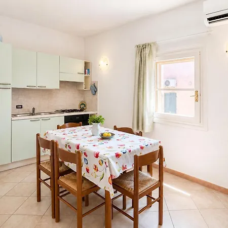 Vakantiehuis Mirto Beachside - 2br - Wi-fi - Ac - 100m From The - Bbq - Parking