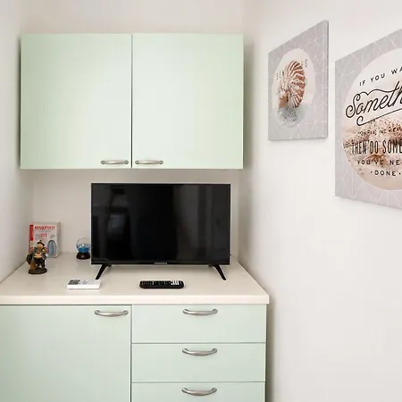 Ferienhaus Mirto Beachside - 2br - Wi-fi - Ac - 100m From The - Bbq - Parking *