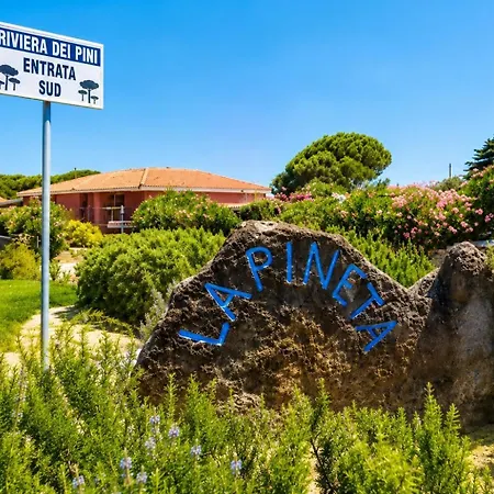 Mirto Beachside - 2br - Wi-fi - Ac - 100m From The - Bbq - Parking * Budoni